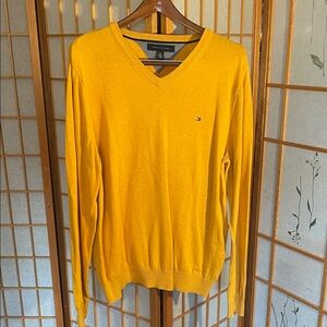 Tommy Hilfiger Men's Mustard V-Neck Sweater